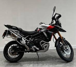 TRIUMPH TIGER 900 RALLY PRO 